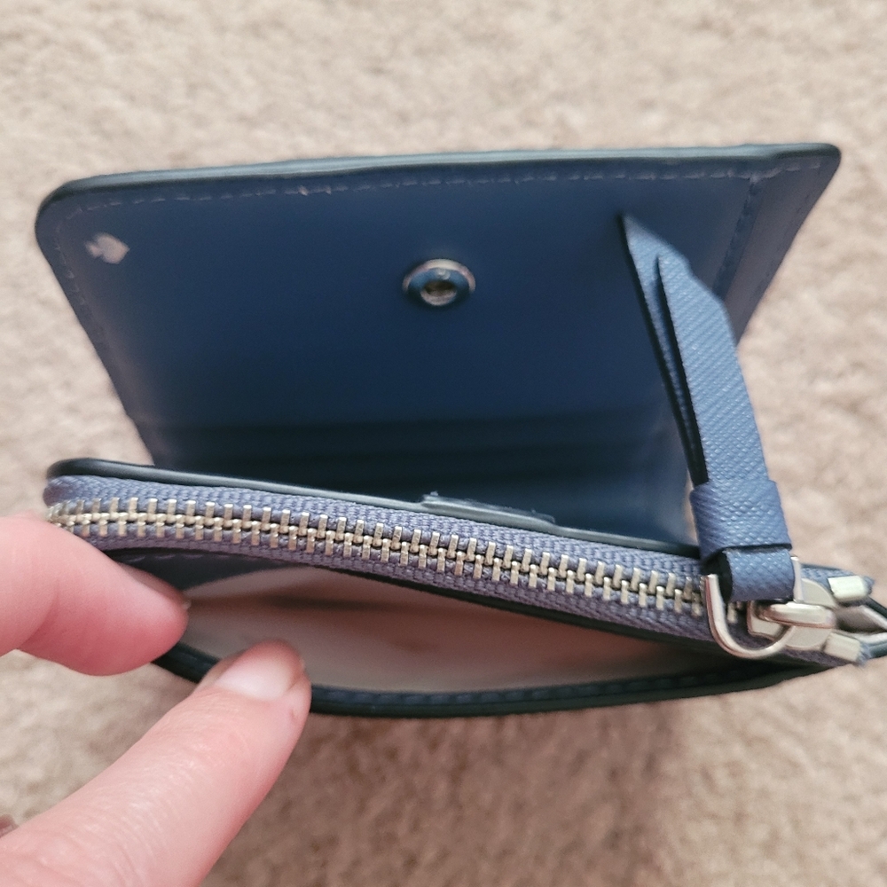 Kate Spade Wallet - Picture 3 of 6